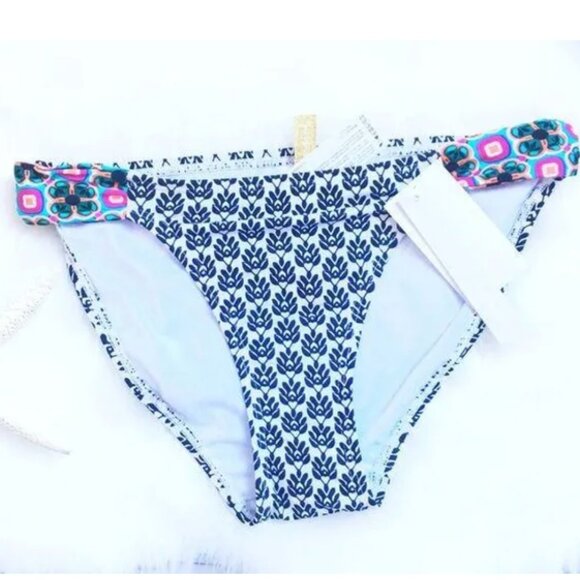 NWT Ninety Five Degress Sz S Bikini Bottom Black & White w Colorful Sides - Picture 5 of 5